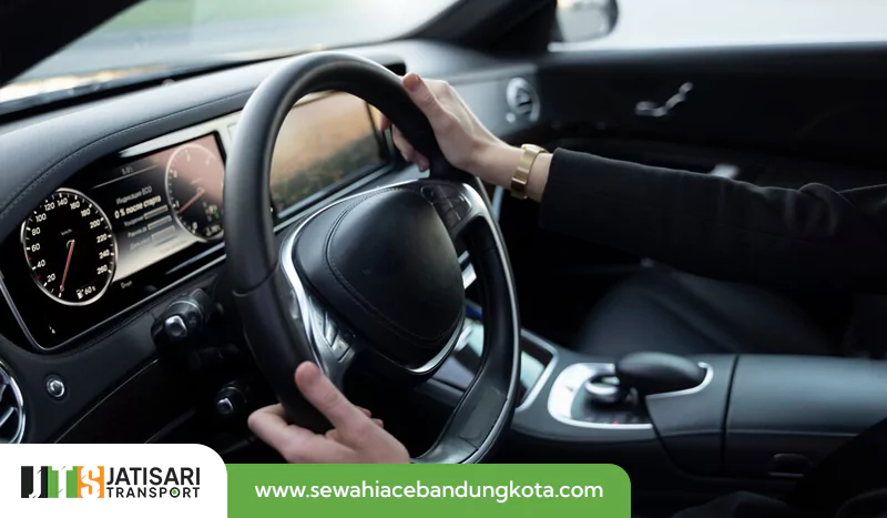 sewa-elf-bandung-terbaik-solusi-transportasi-nyaman-dan-praktis-673abc4aa9a78